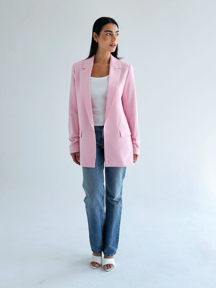 Ruffles blazer in pink