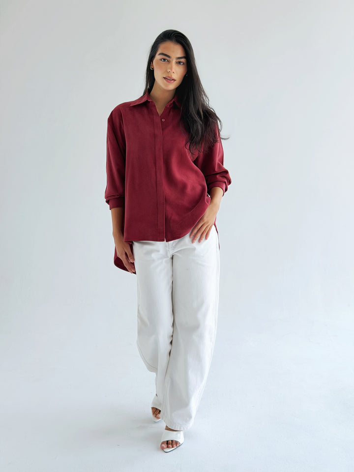 High and low shirt in burgundy