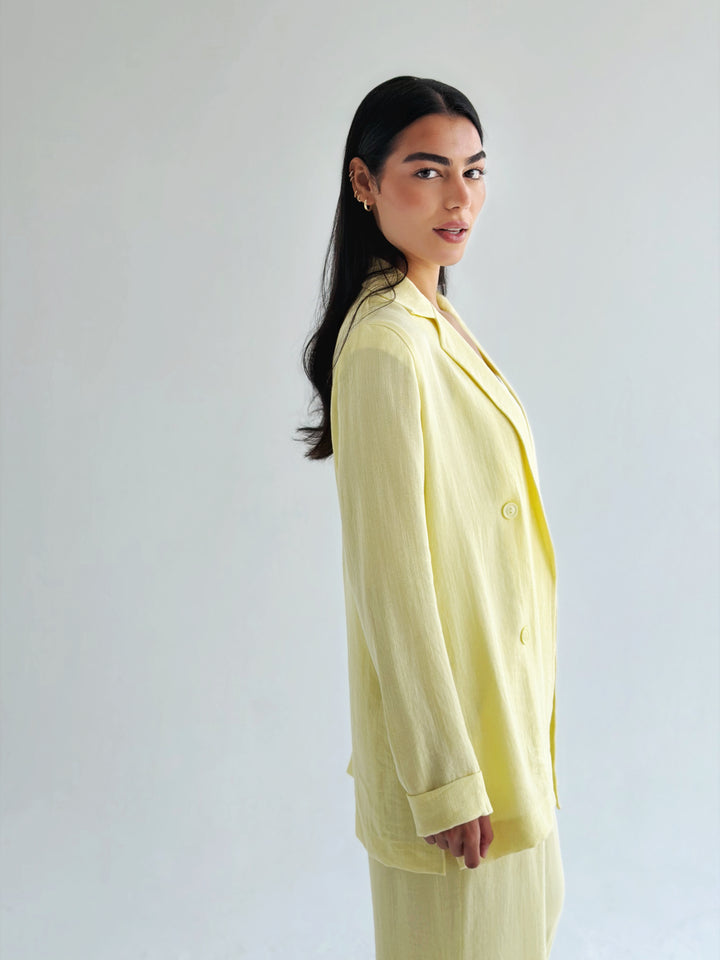 Linen mood set in Butter yellow