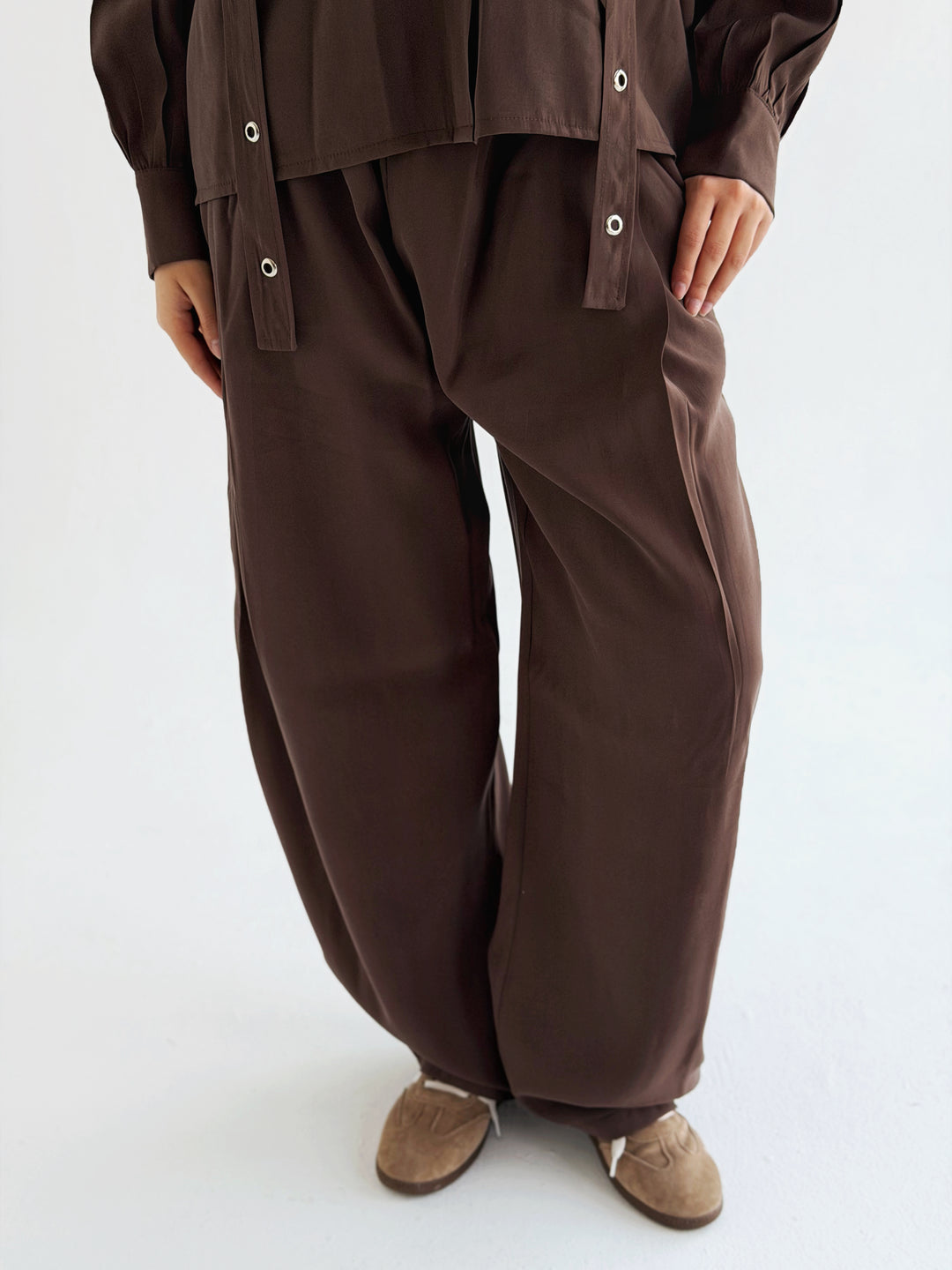 The Journey set in Brown