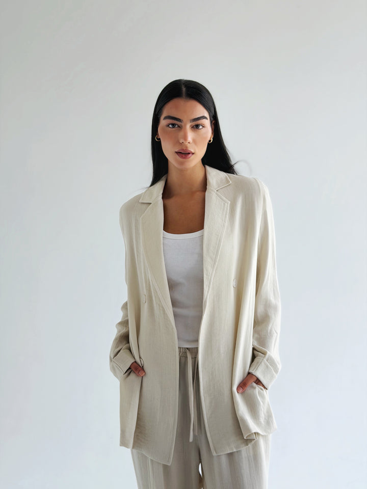 Linen mood set in beige