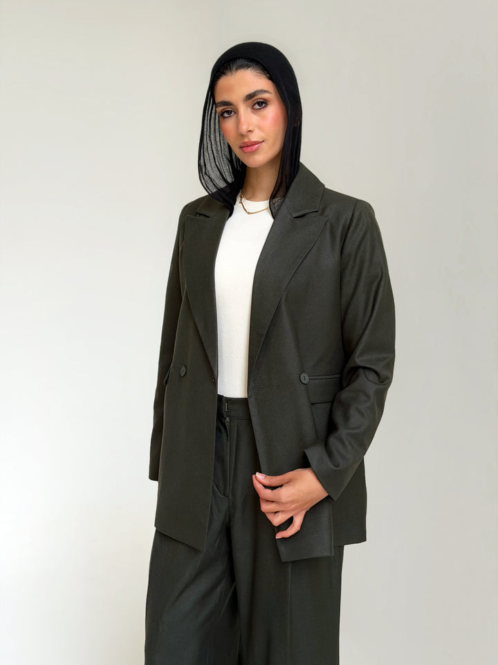 The Tailored Relaxed Blazer In Olive