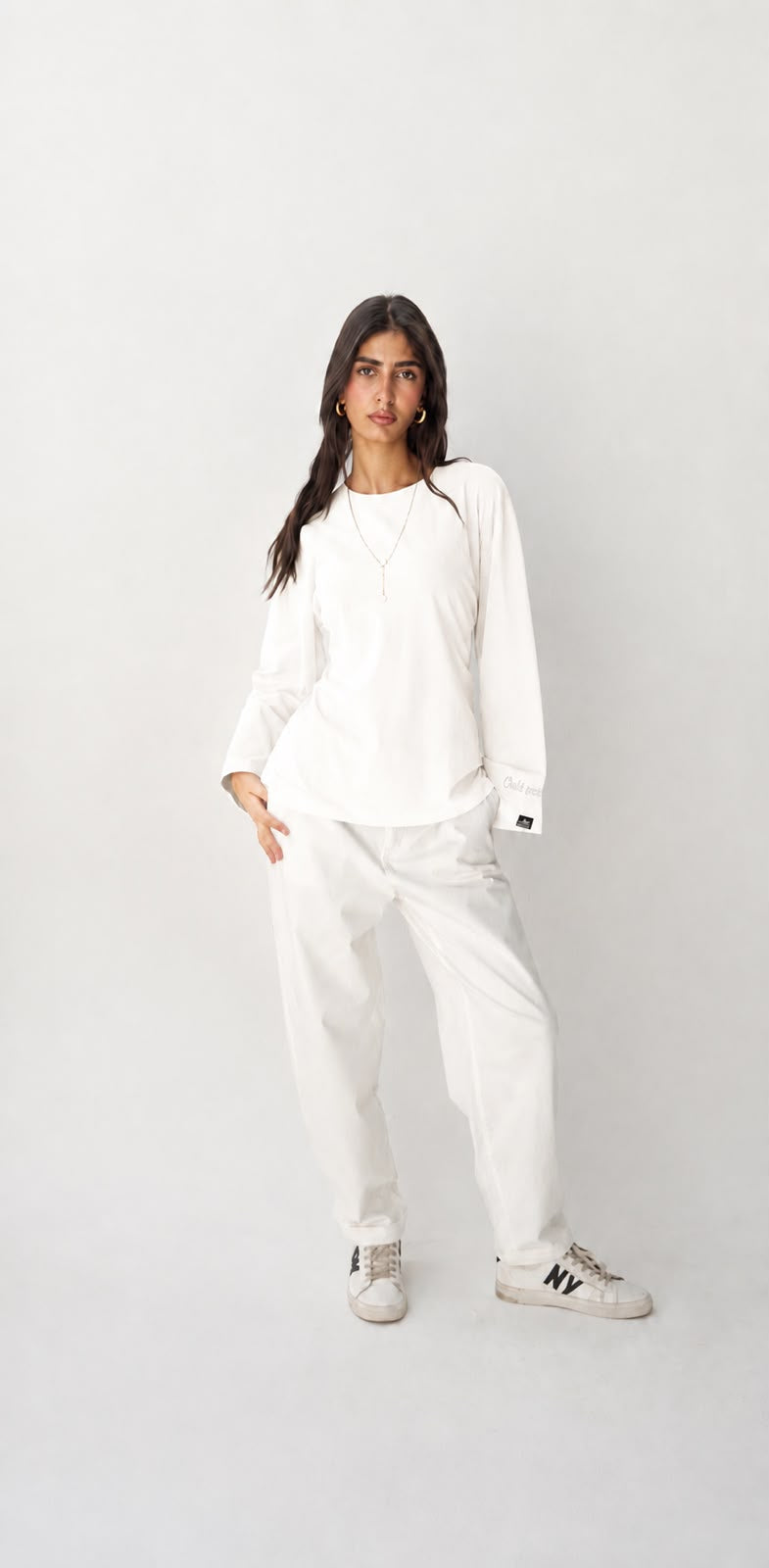 Every day top in white