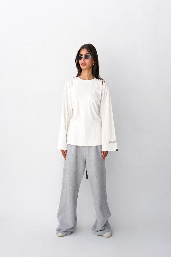 Every day top in white