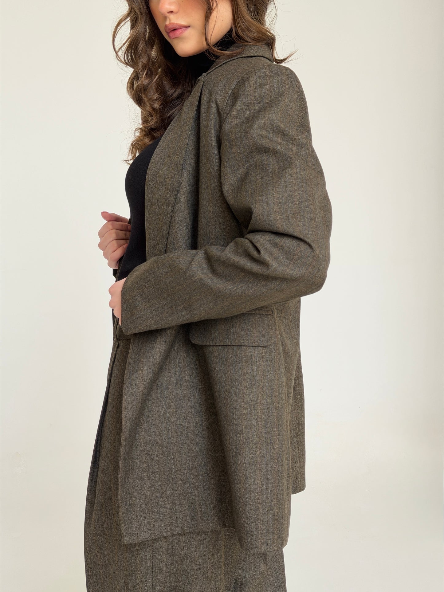 The Tailored Striped suit in Brown