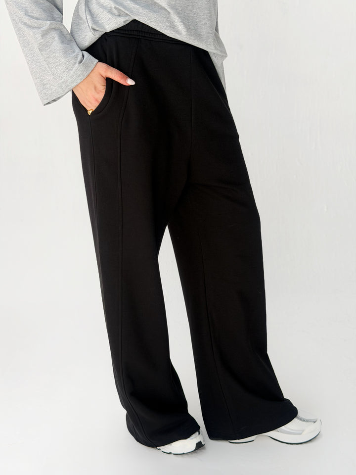 Daily wide pants in Black