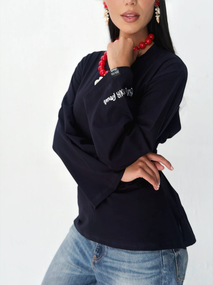 The everyday Top in navy blue