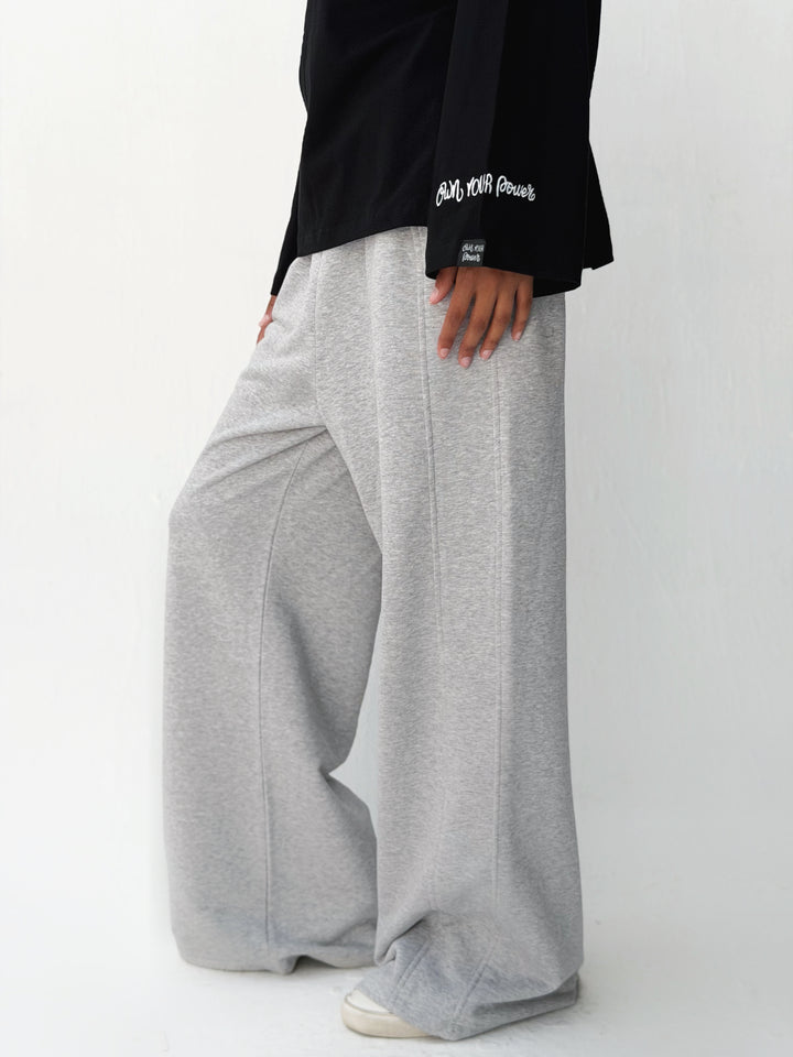 Daily wide pants in light gray