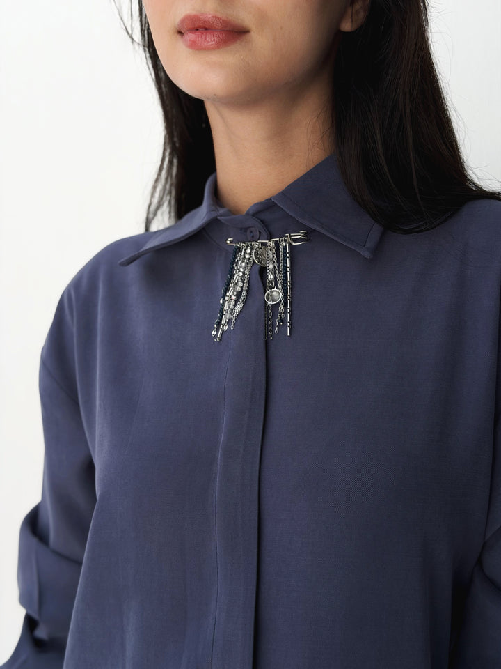 High and low shirt in navy blue