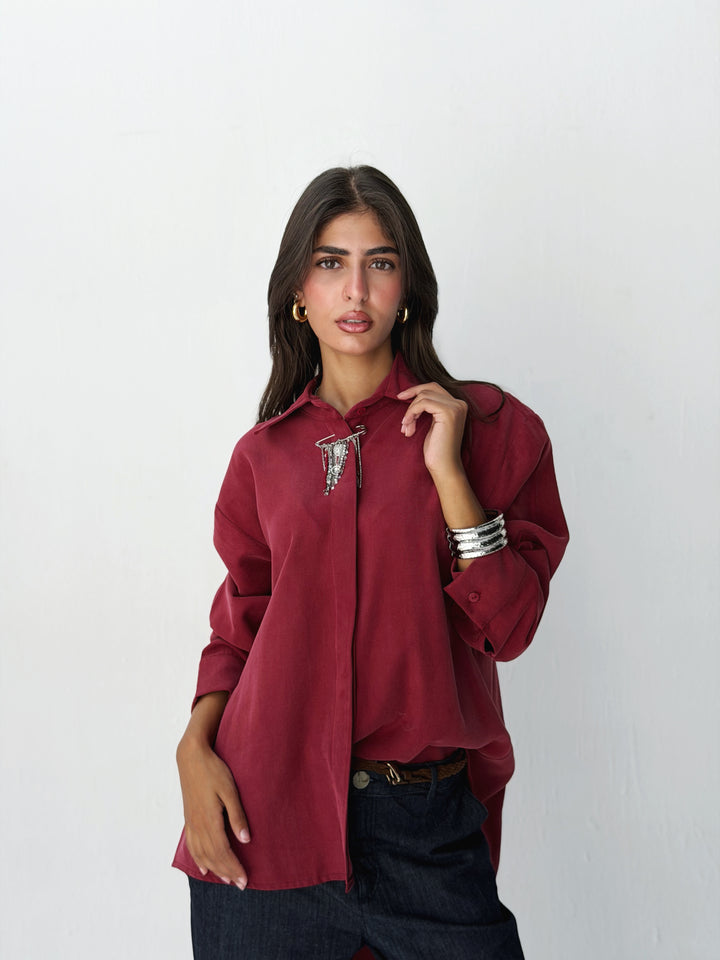 High and low shirt in burgundy