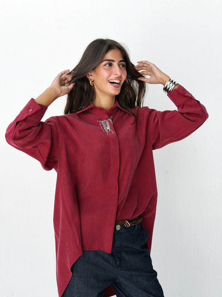 High and low shirt in burgundy