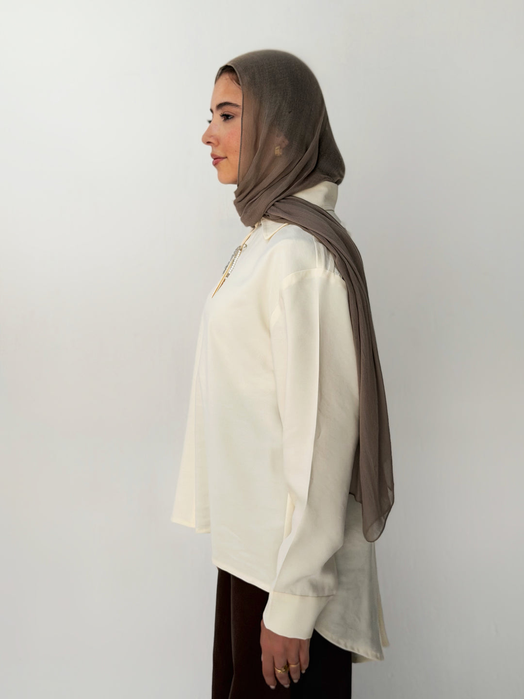 High and low shirt in butter yellow