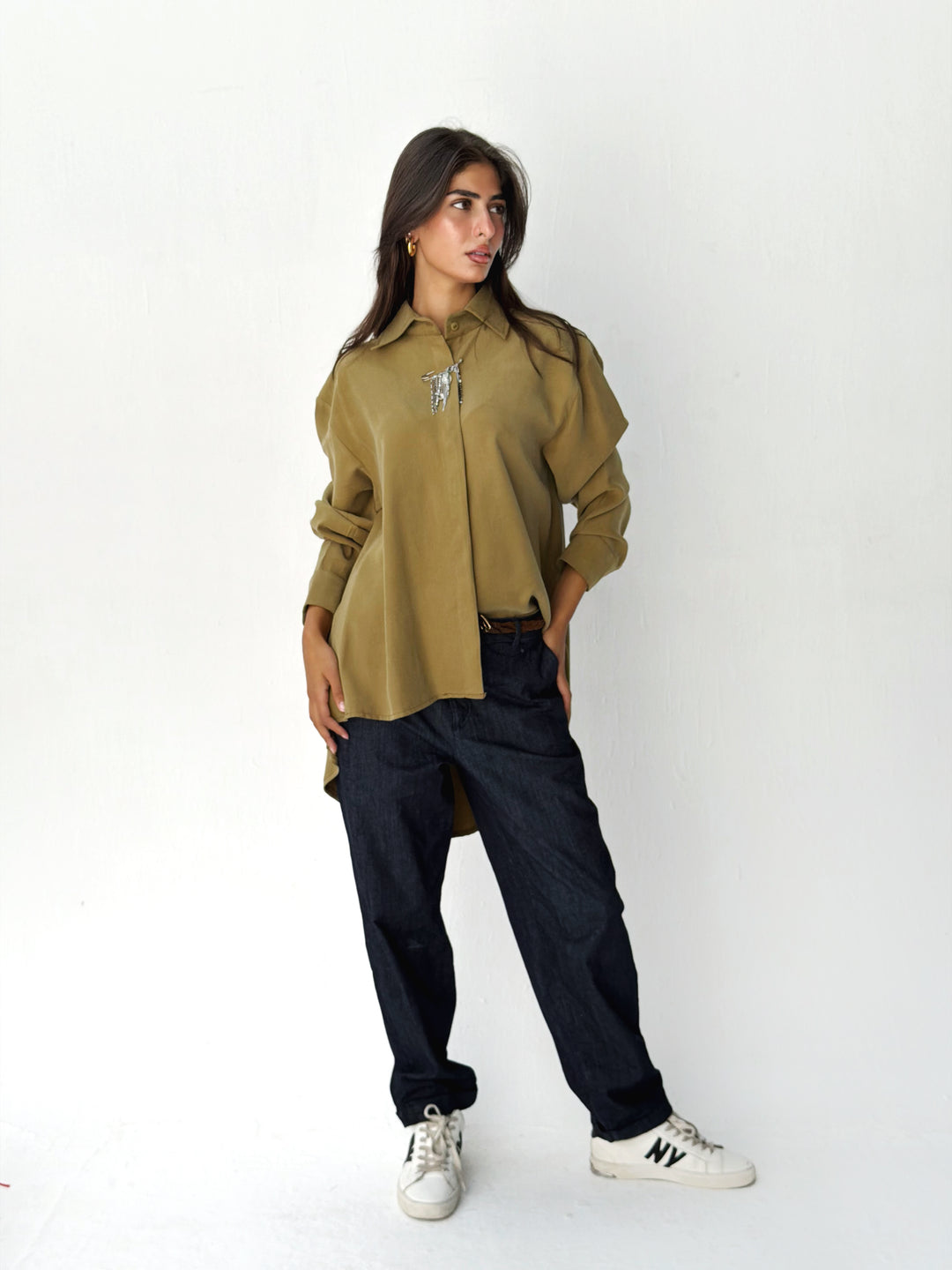 High and low shirt in lemon green