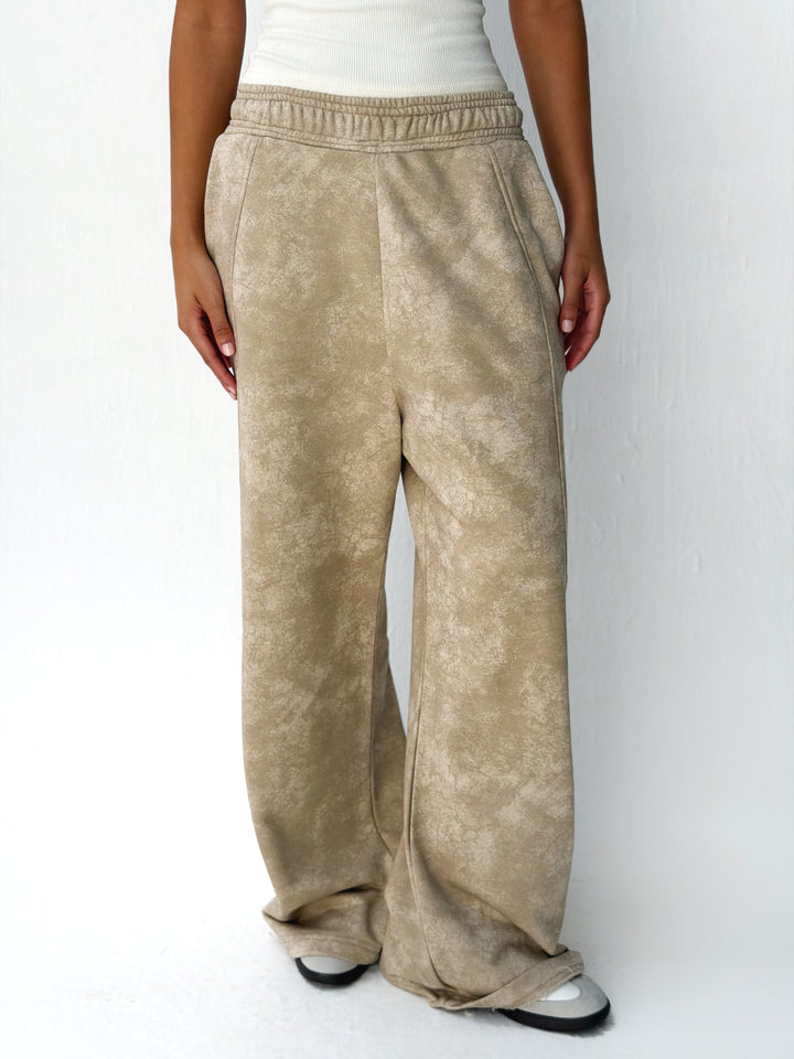 Daily wide pants in Beige