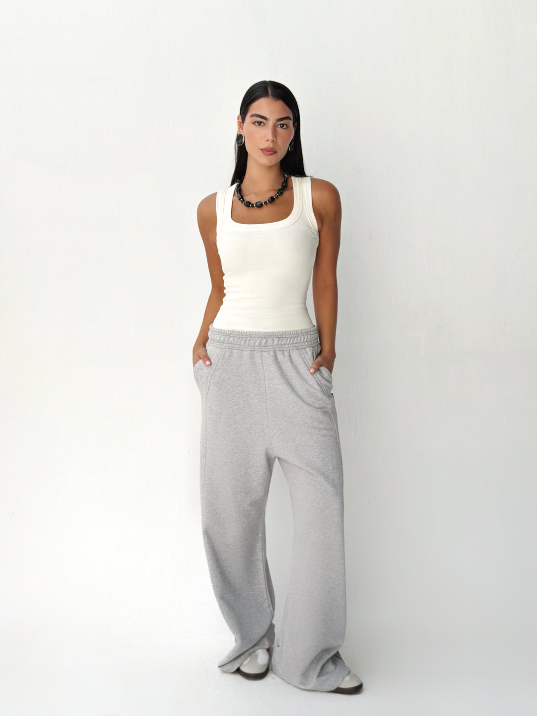 Daily wide pants in light gray