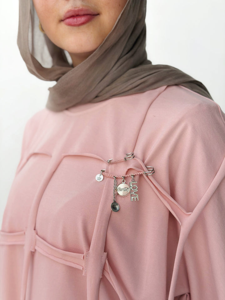 Nk lucky pin in pink