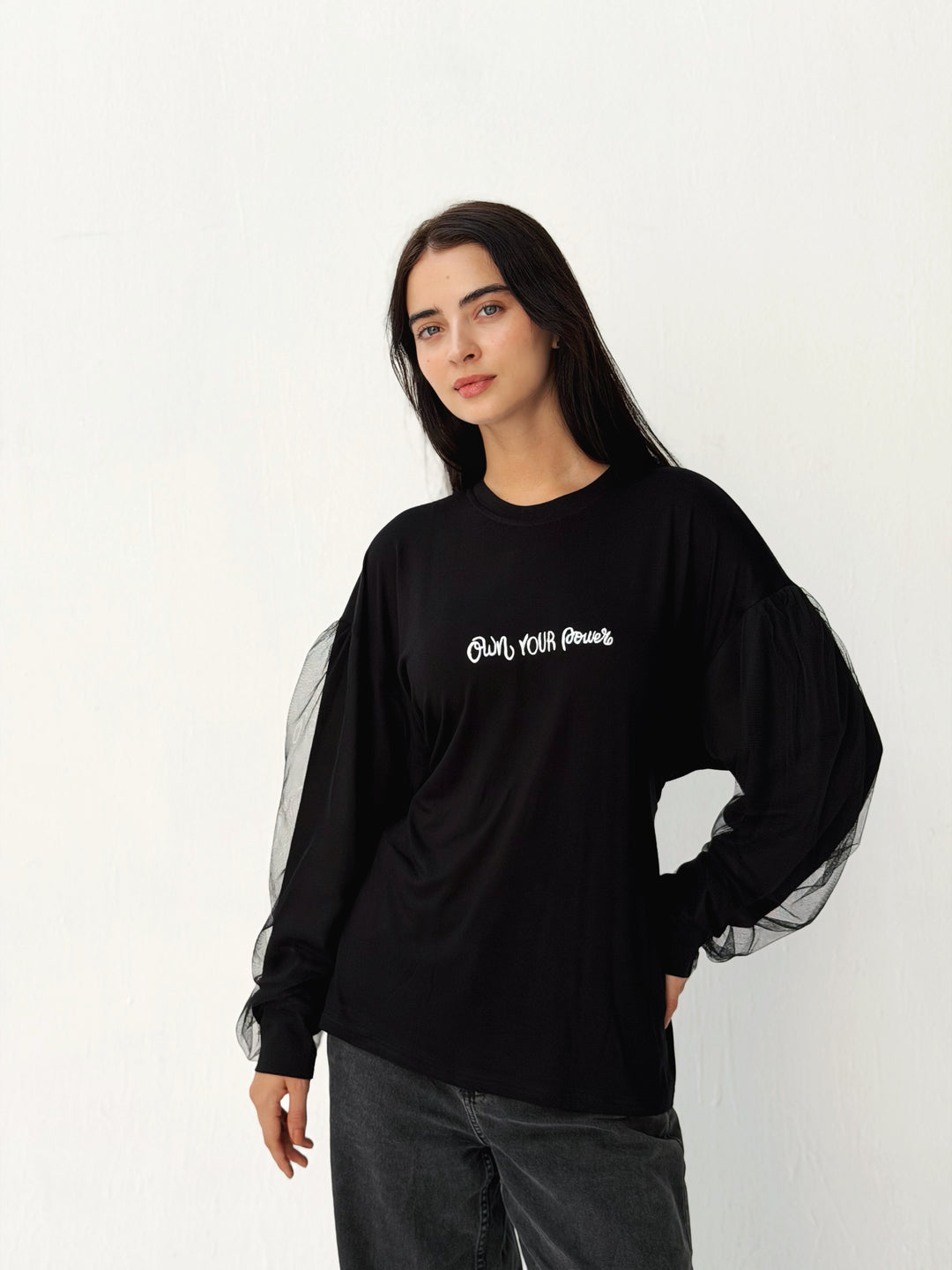 Sleeves Top with toul in black