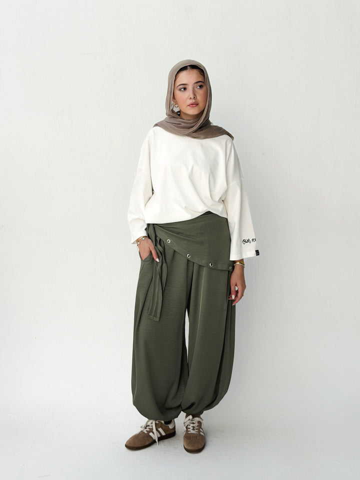 Flow pants in olive oil