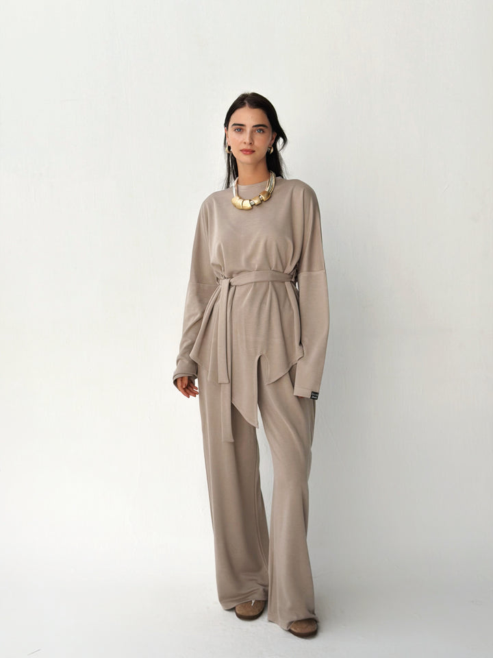Flow set in beige