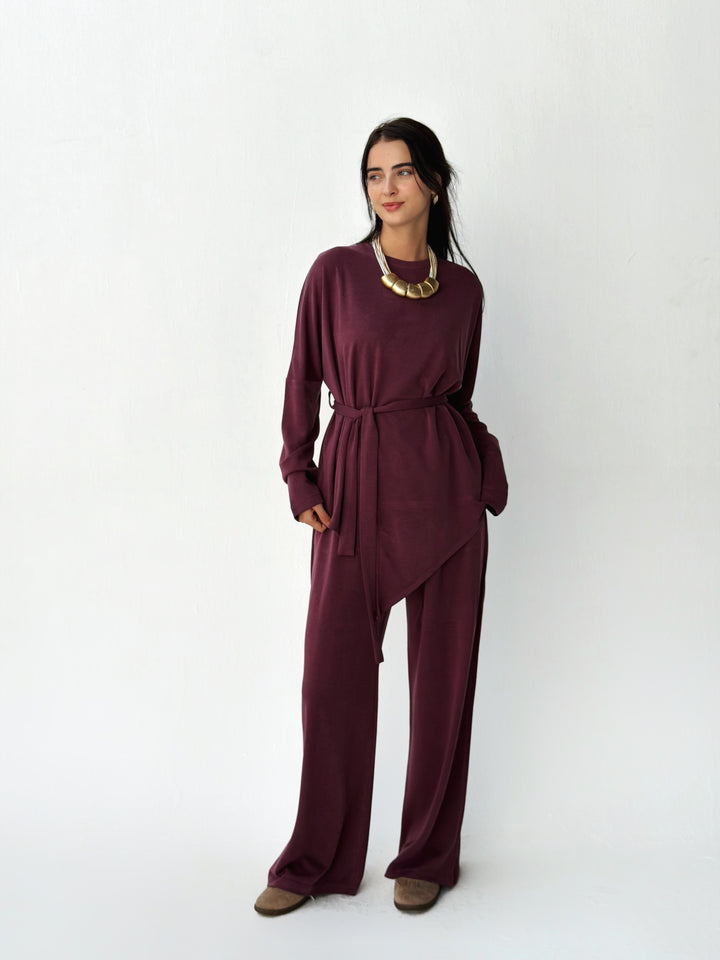 Flow set in burgundy