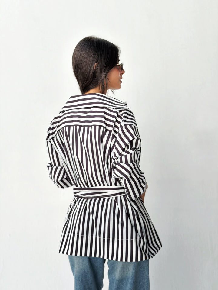 Summer striped shirt in black