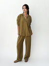 Ease set in lemon green