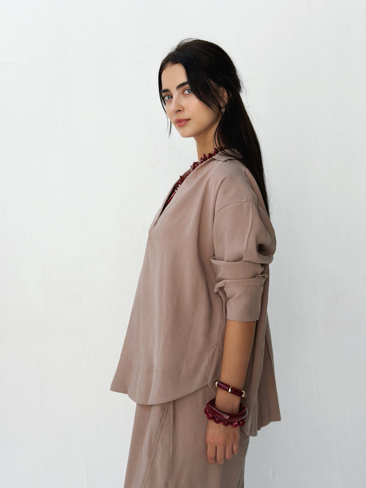 Ease set in beige