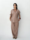 Ease set in beige