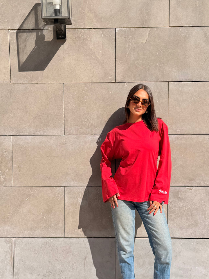 Every day top in red