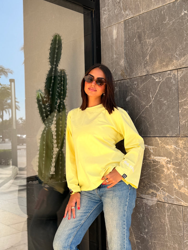 Every day top in butter yellow