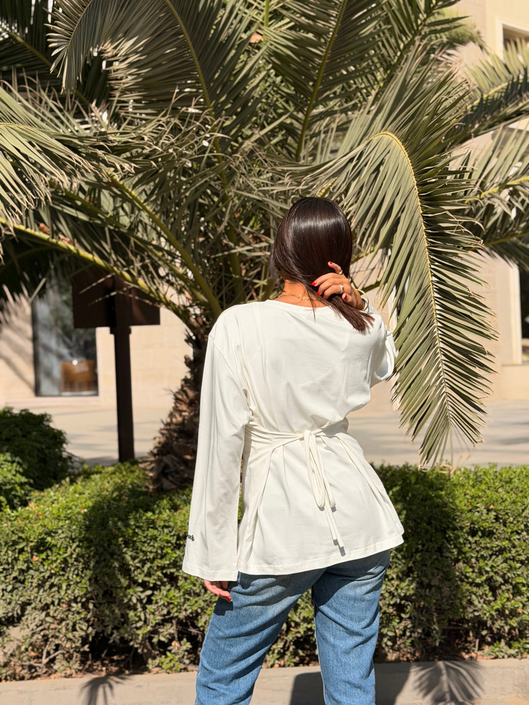 Every day top in white