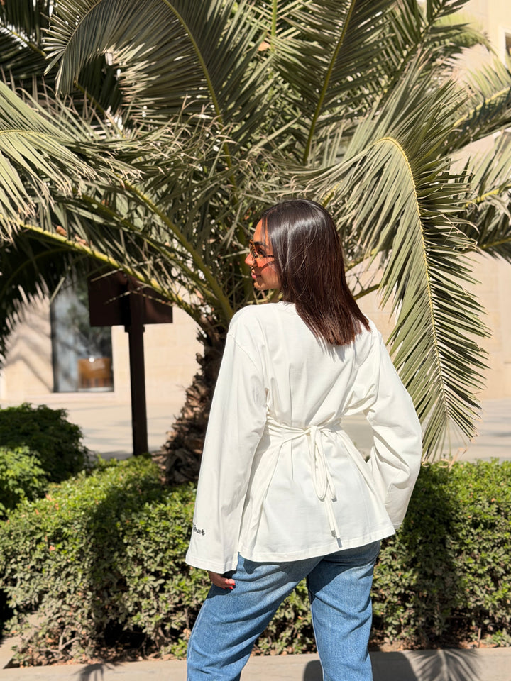 Every day top in white