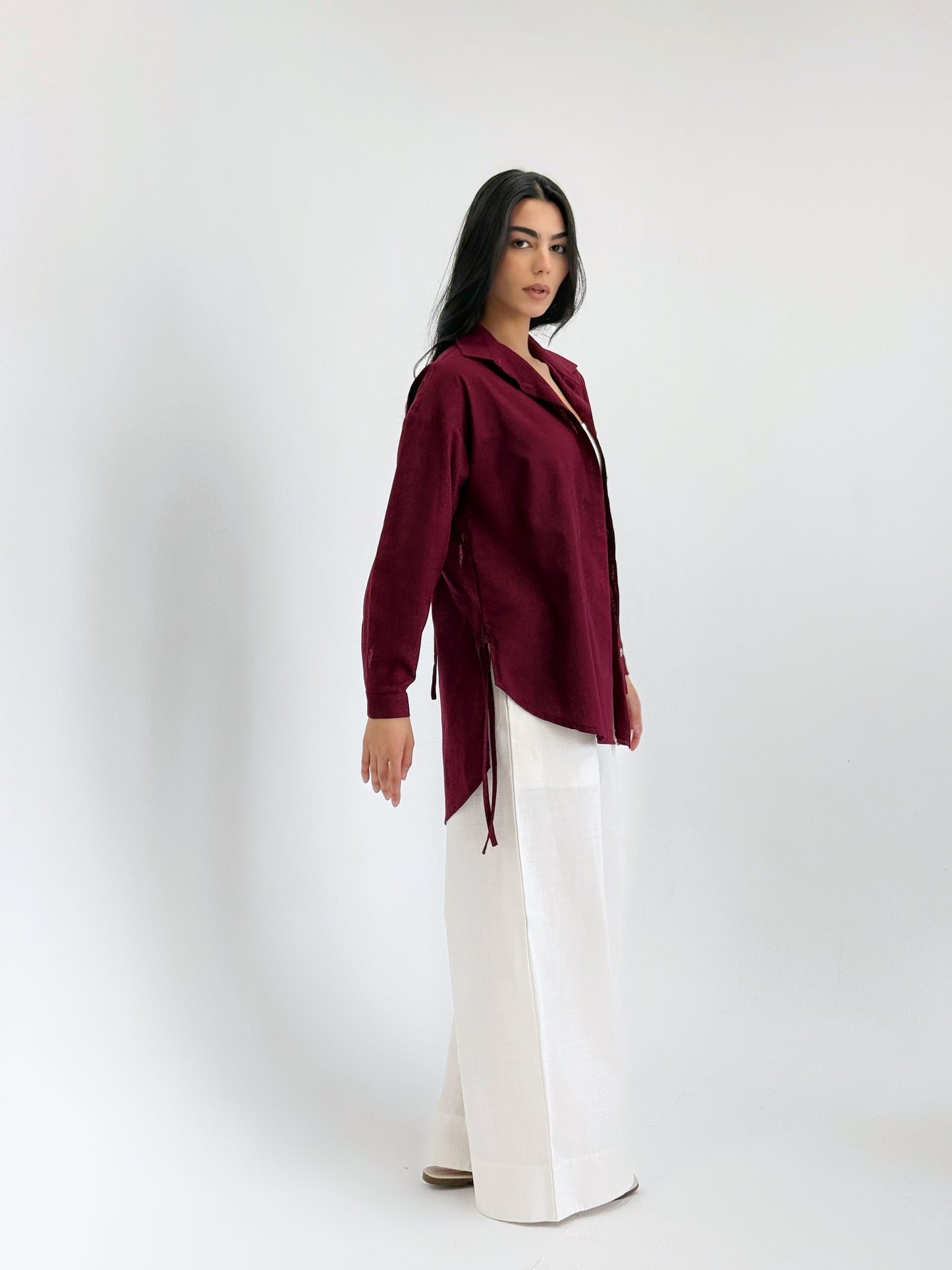 Linen Bow Back Shirt In burgundy