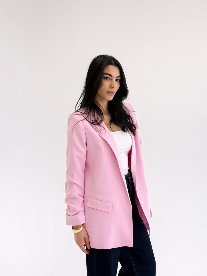 Ruffles blazer in pink
