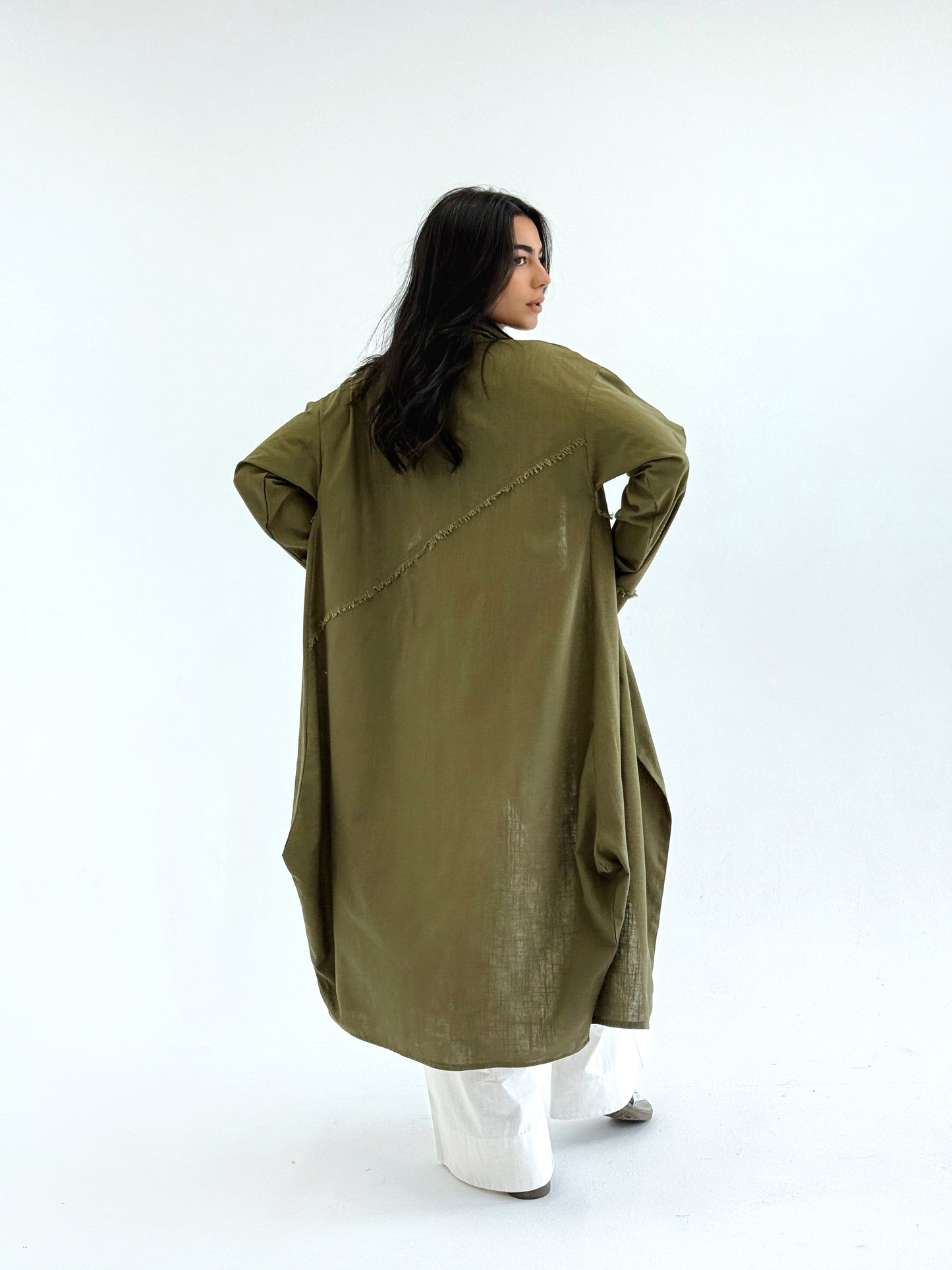 Raw-Edge Linen Cardigan in Olive