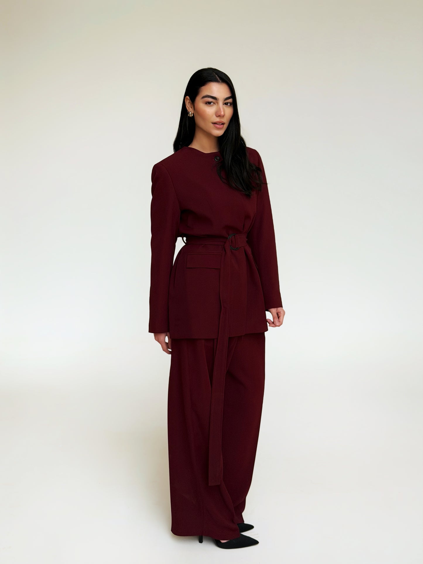 Elegant suit in BURGUNDY