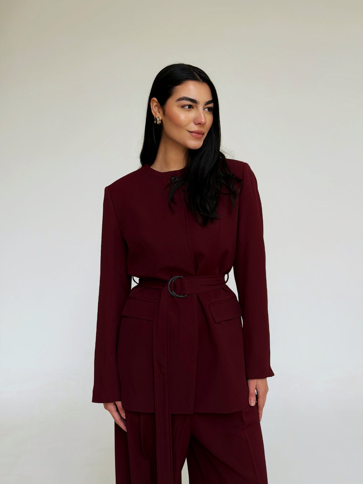 Elegant suit in BURGUNDY