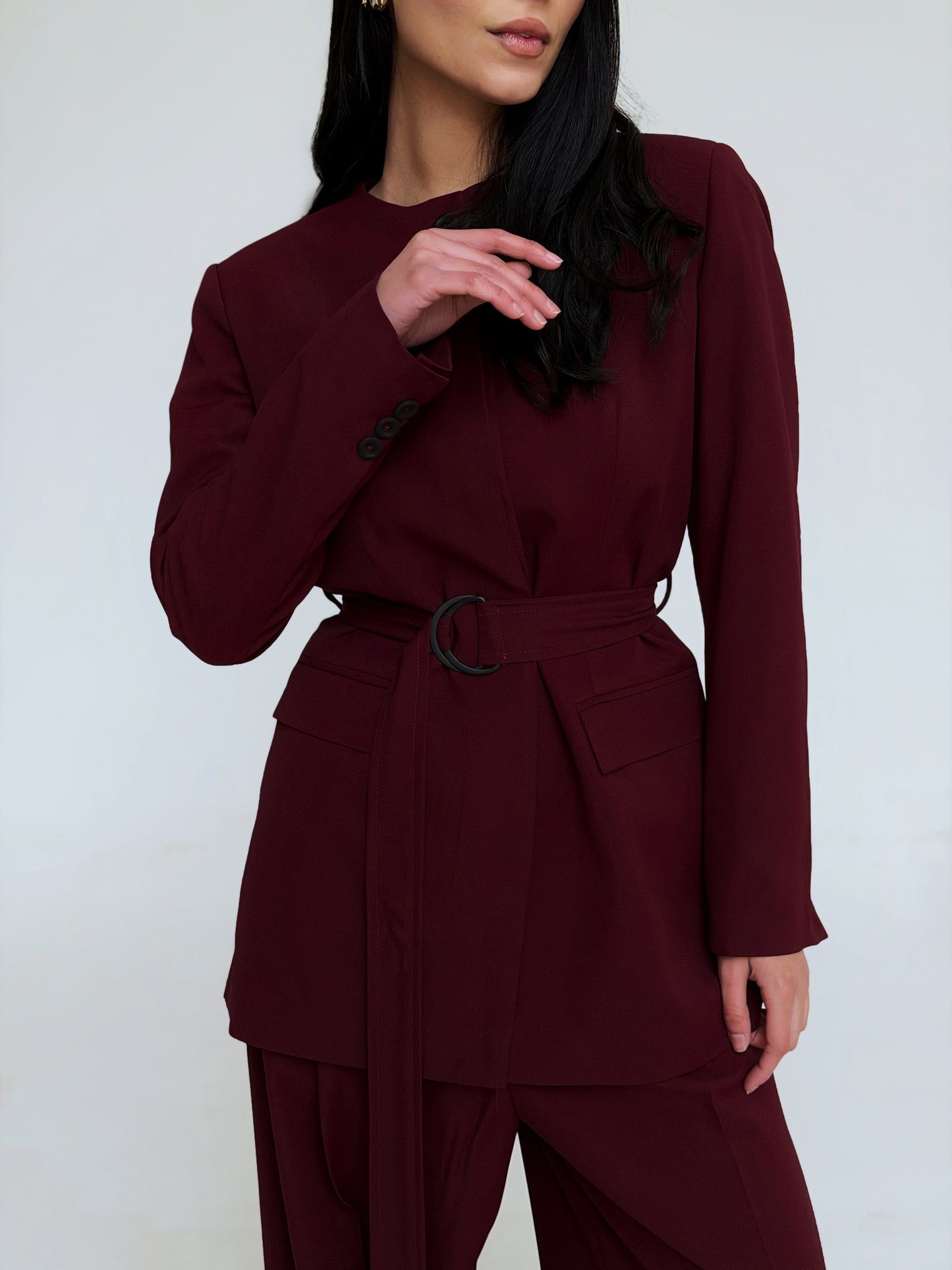 Elegant suit in BURGUNDY