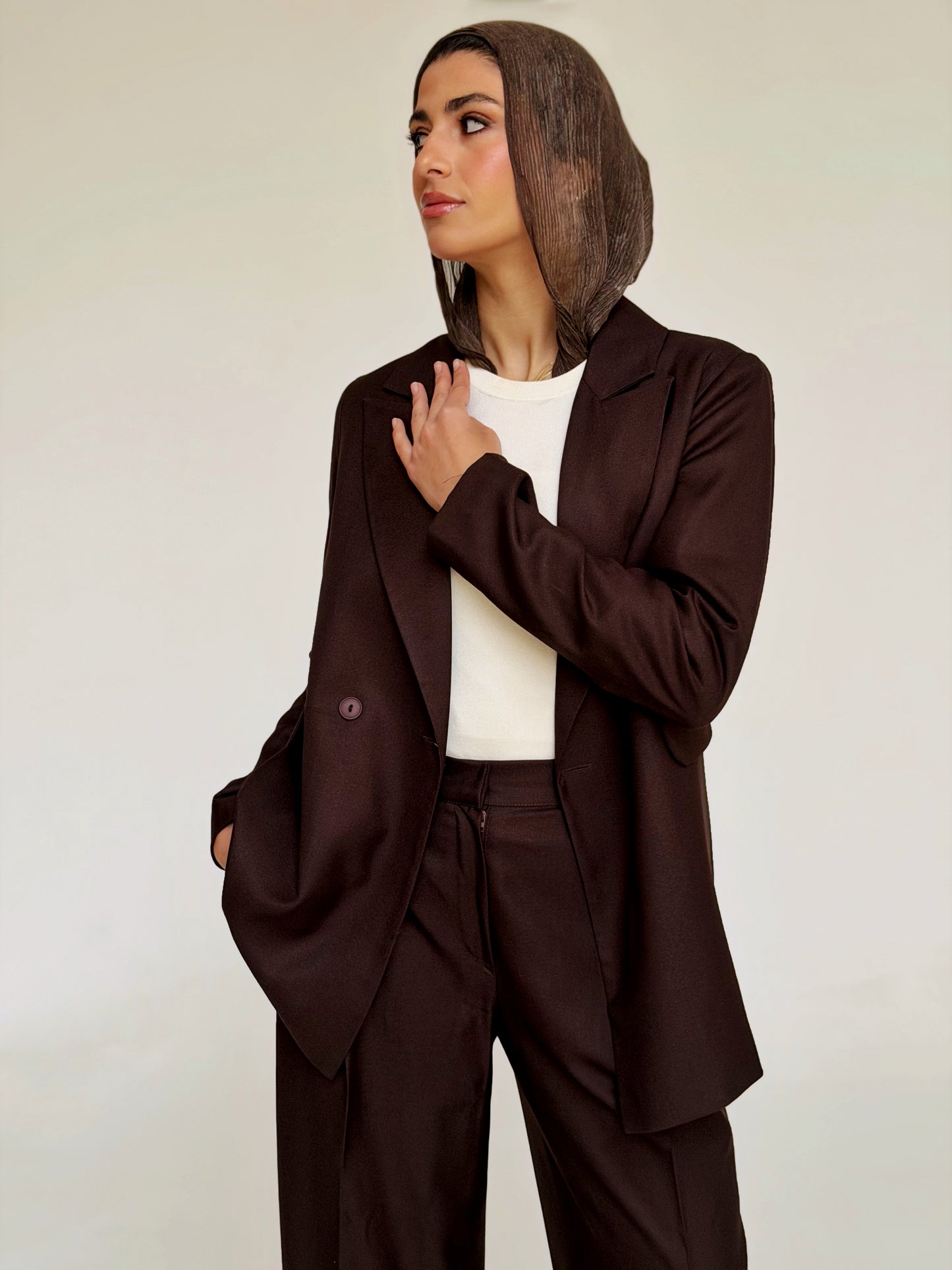 The Tailored Relaxed Blazer in Brown