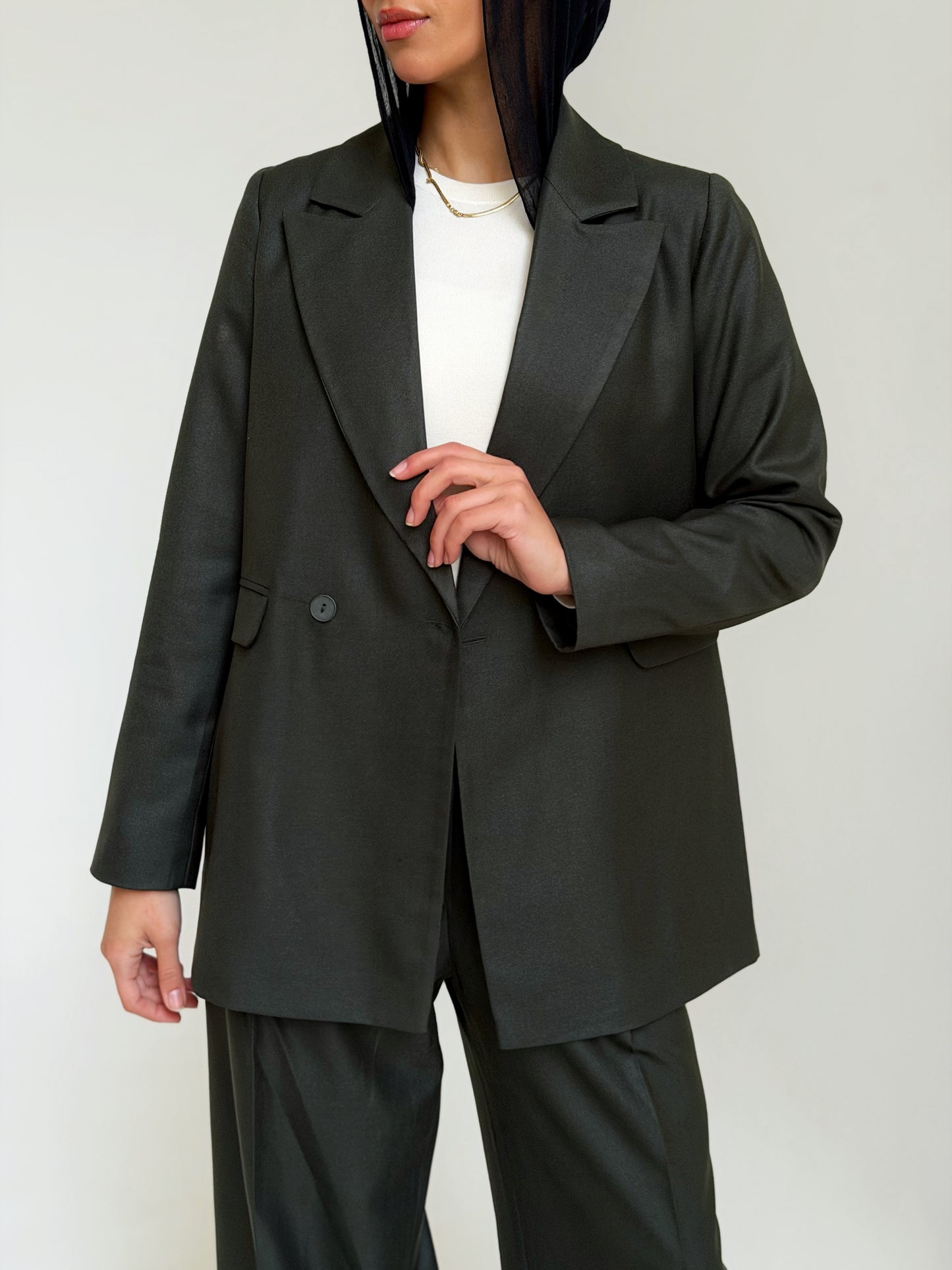 The Tailored Relaxed Blazer In Olive