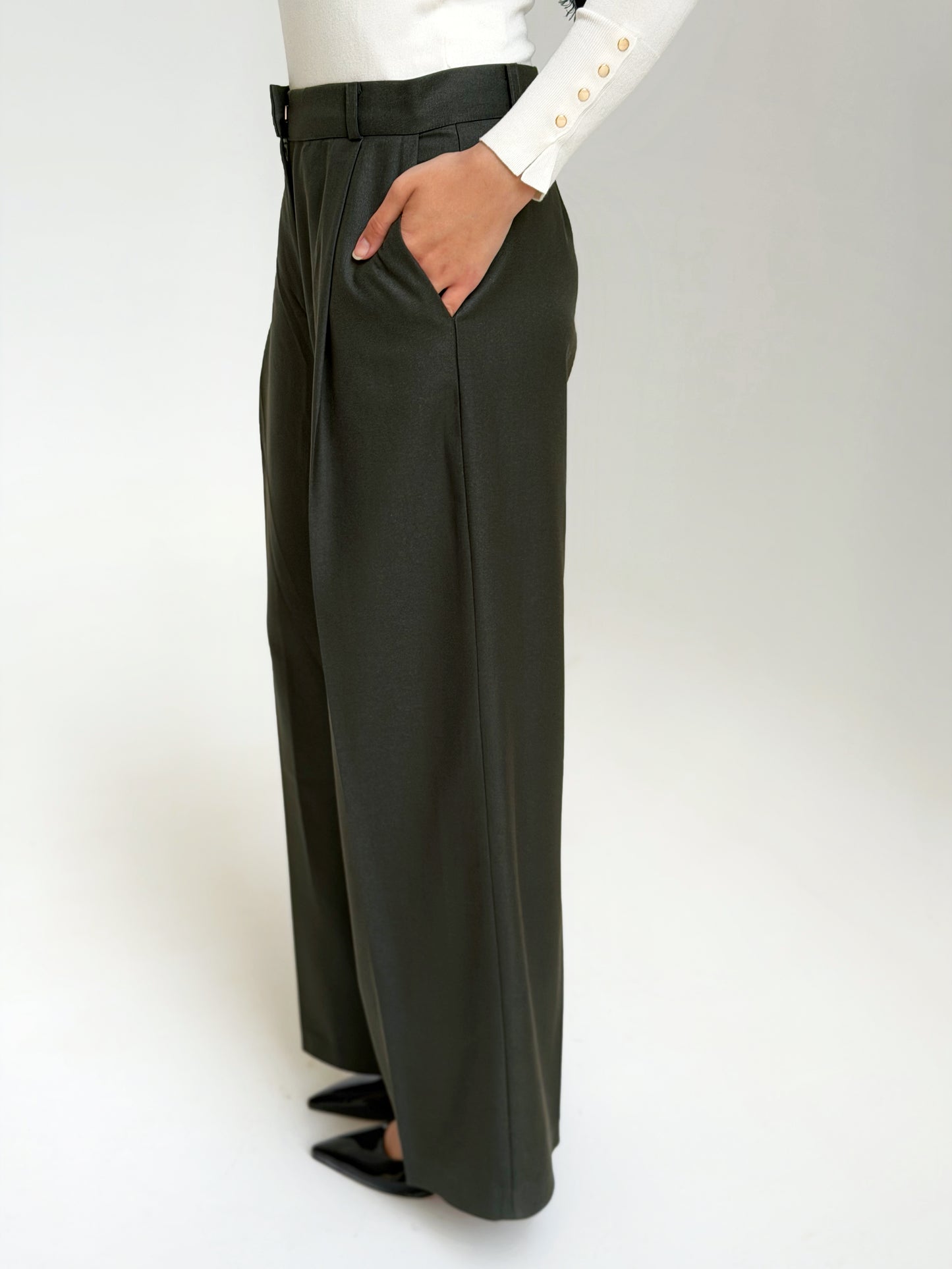 The Tailored Pants In Dark Gray