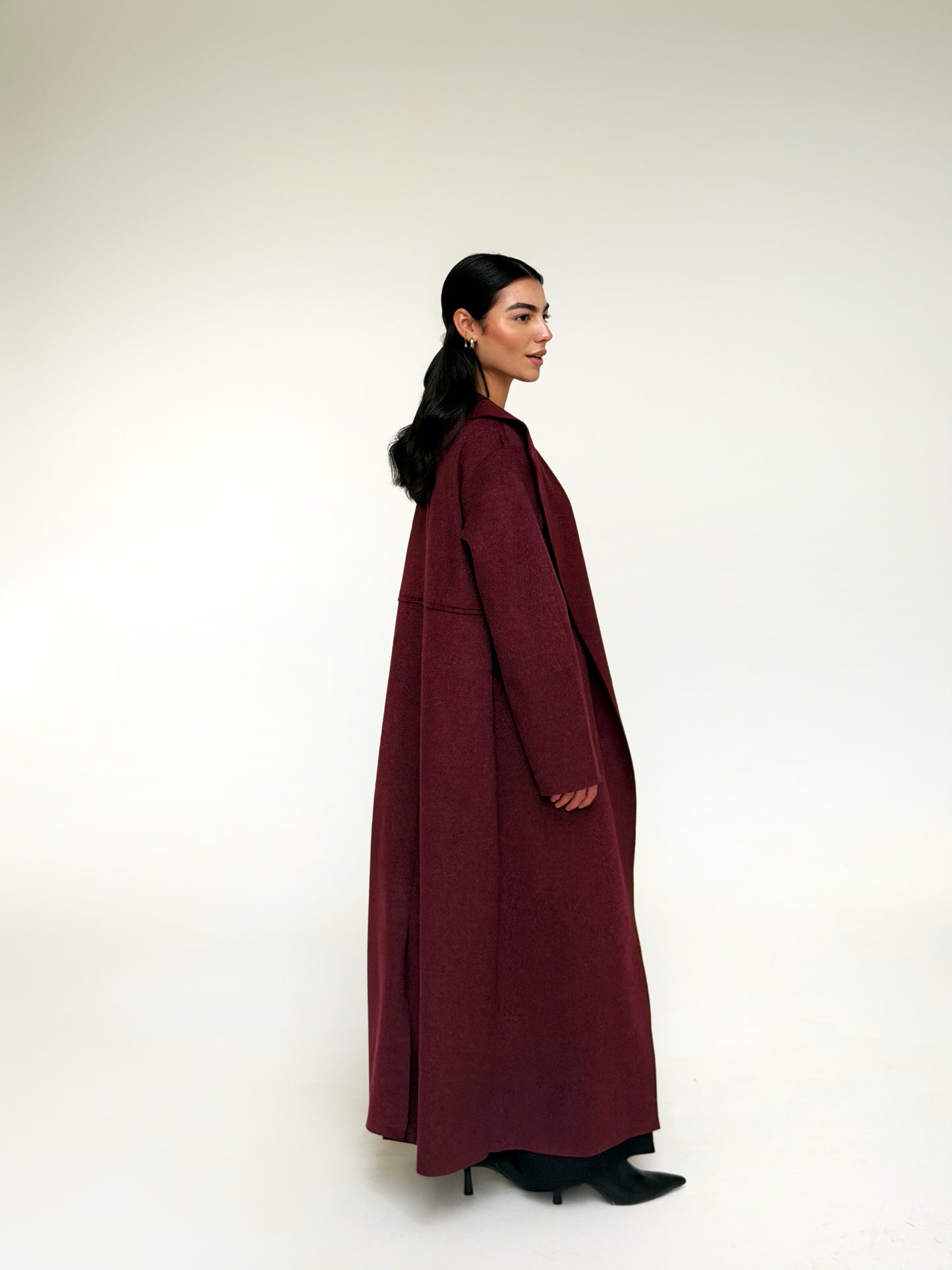 Classy wool coat in Burgundy