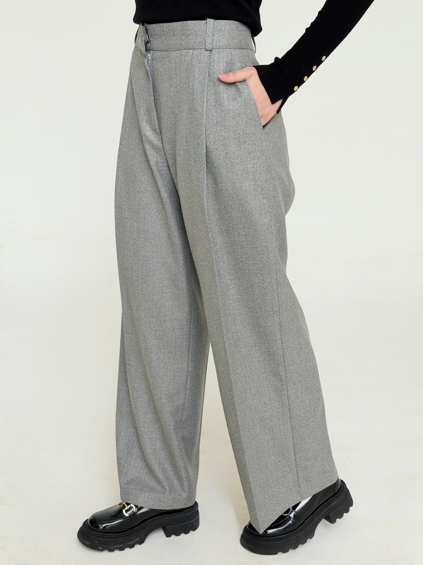 The Tailored Striped Pants In Light Gray