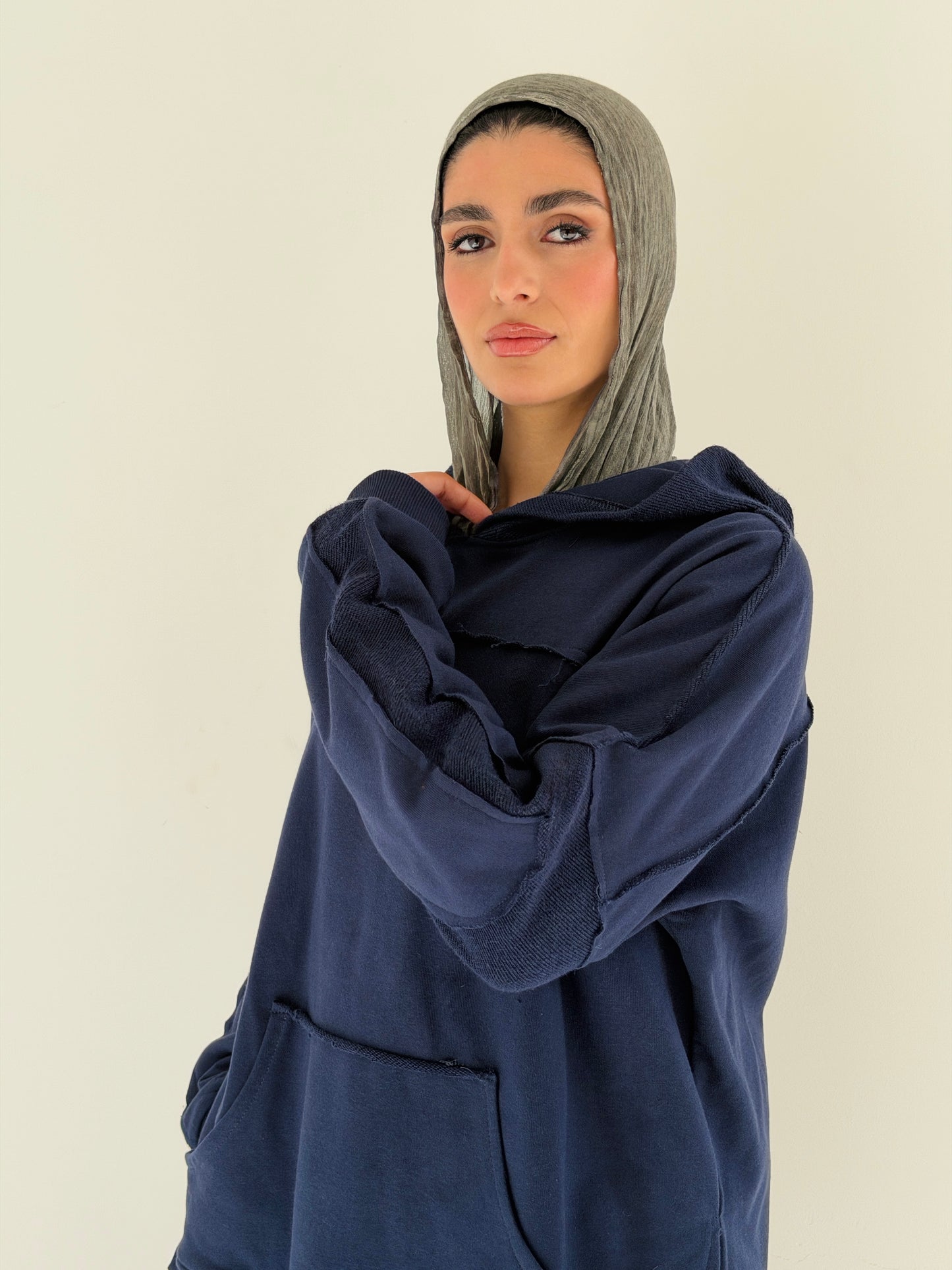 Daily Go set In Navy Blue