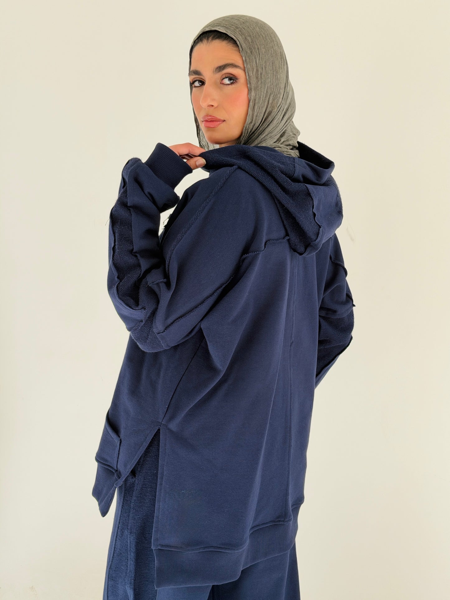 Daily Go set In Navy Blue