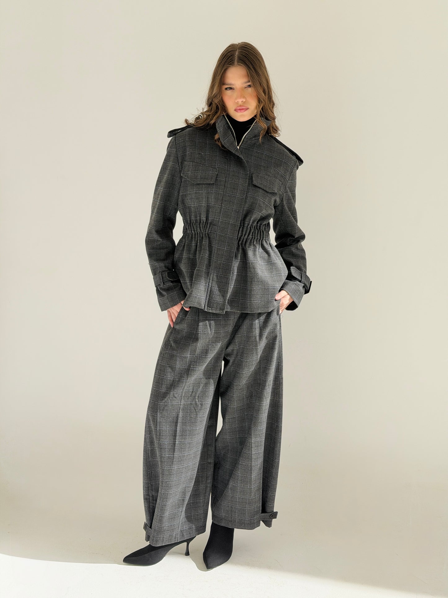 Checkered suit  in Dark Gray