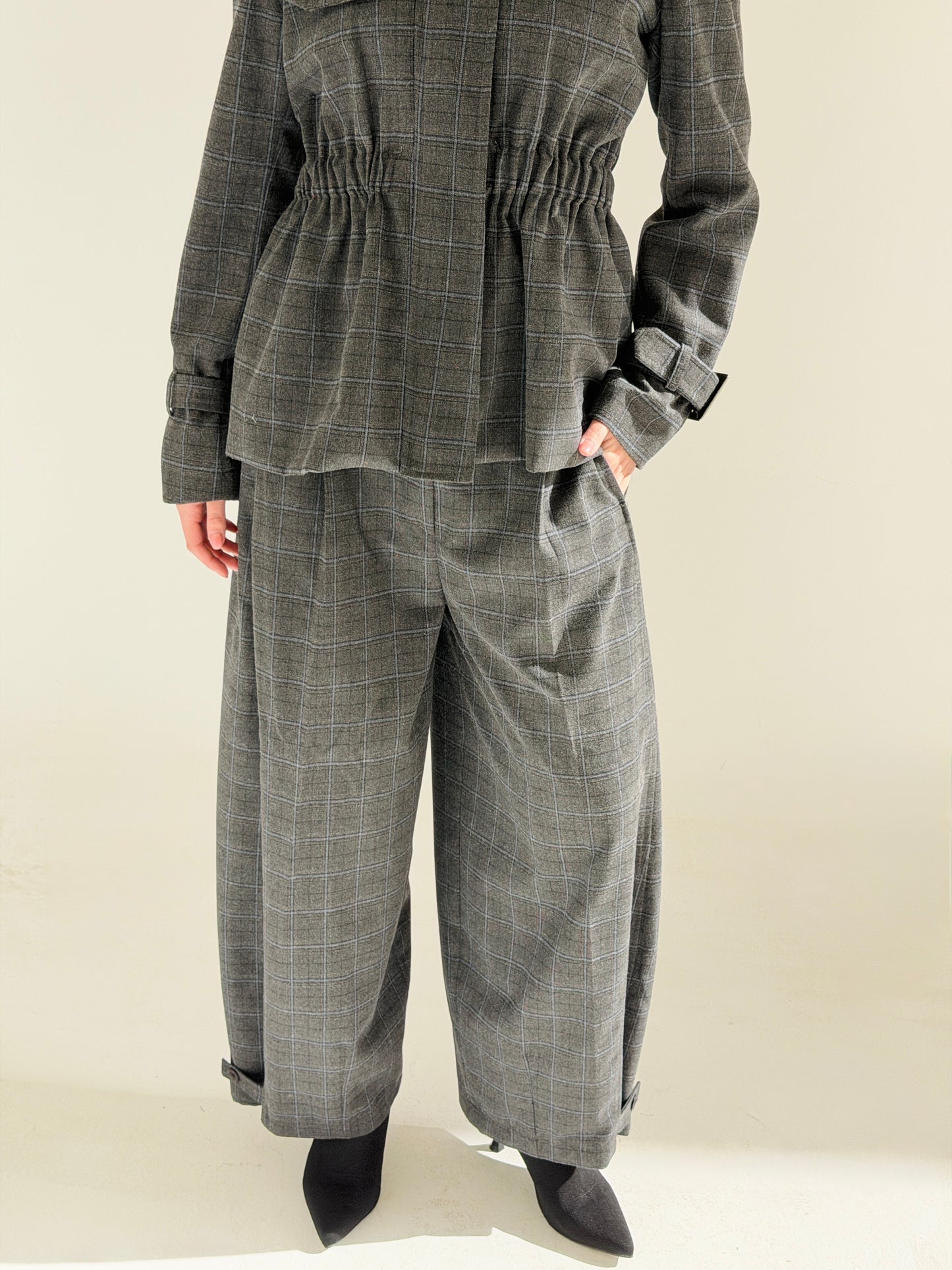 Checkered suit  in Dark Gray