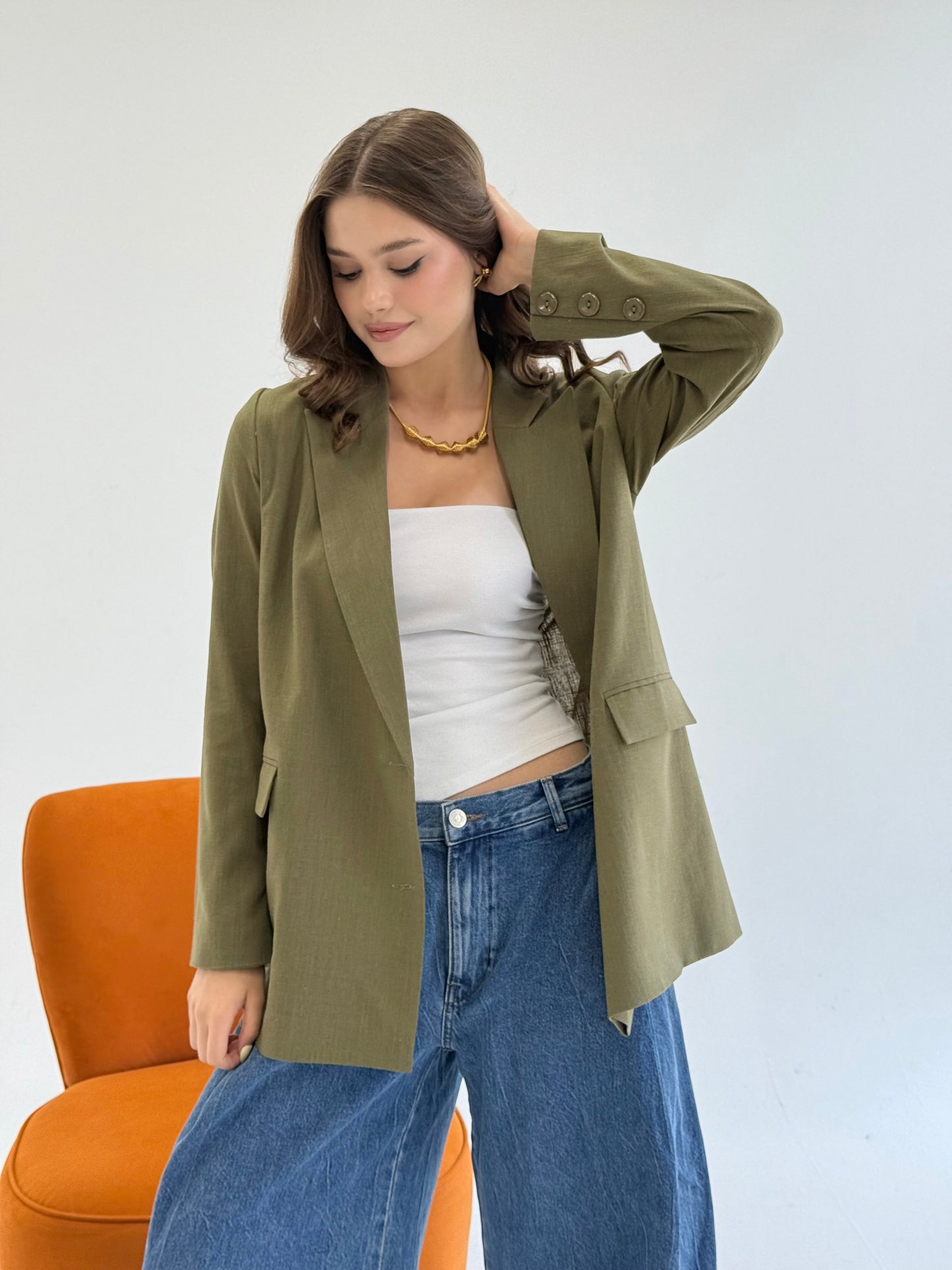 Linen Blazer in olive