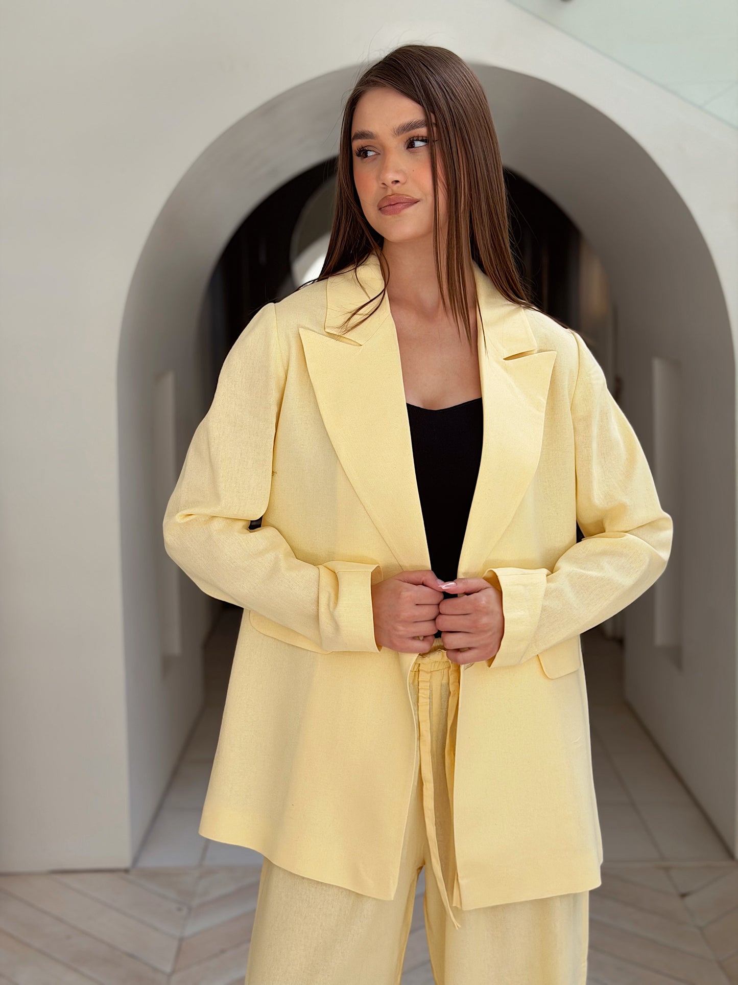 Linen Mood Set in Butter yellow