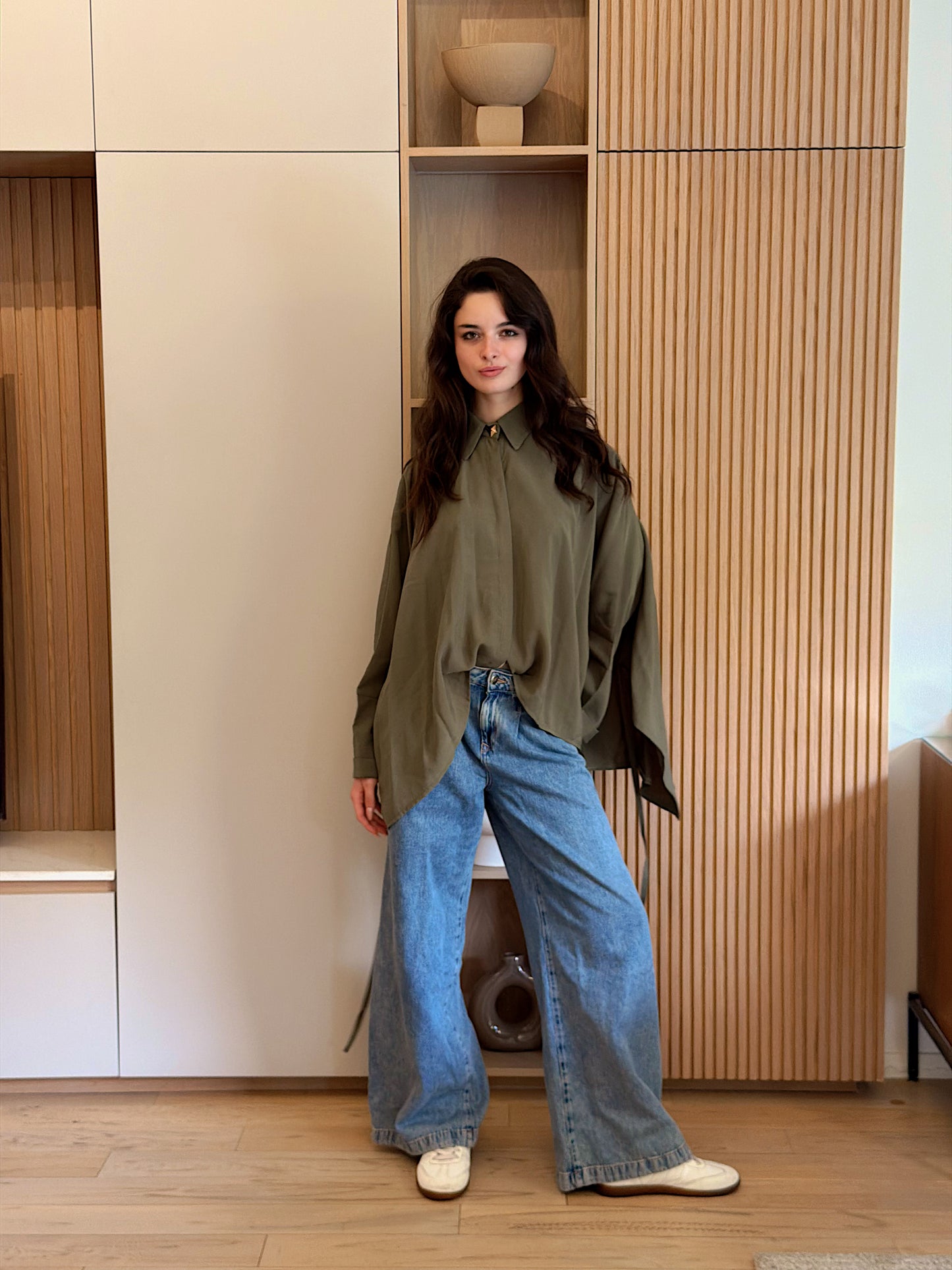 Effortless Flow blouse in olive